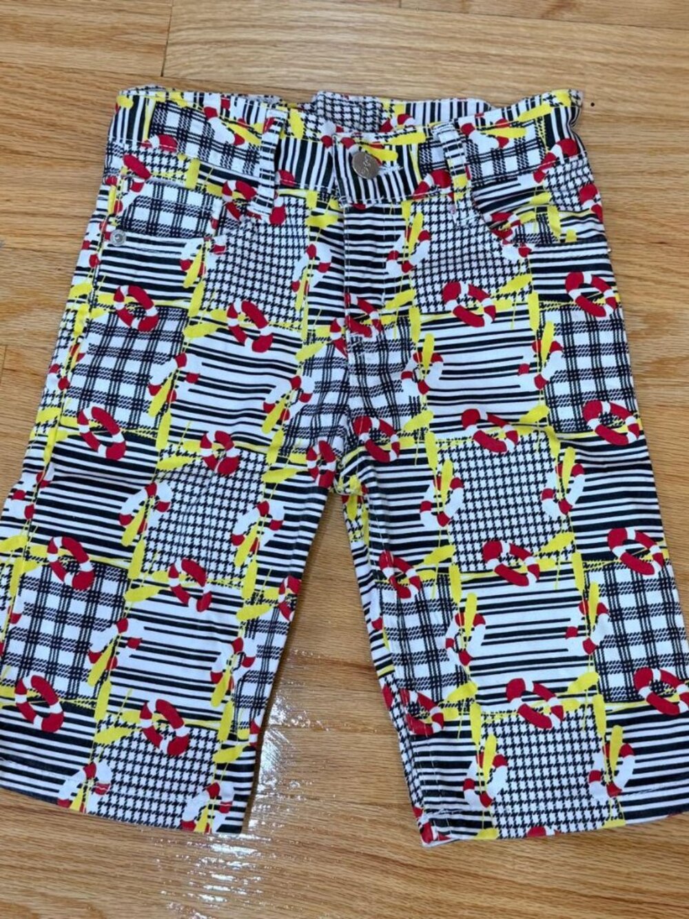 D&G Dolce & Gabbana Shorts 4T-5T years old